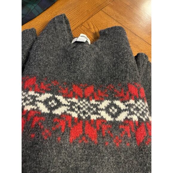 Vintage Old Navy Gray Red Snowflake Print Wool Sweater Size Large Y2K Holiday - Picture 7 of 7
